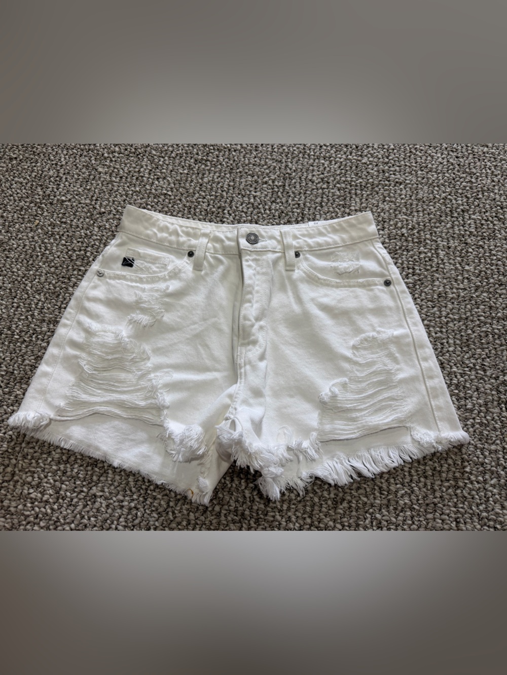 Designer Shorts High-Rise Distressed Jean Shorts / KanCan White Frayed